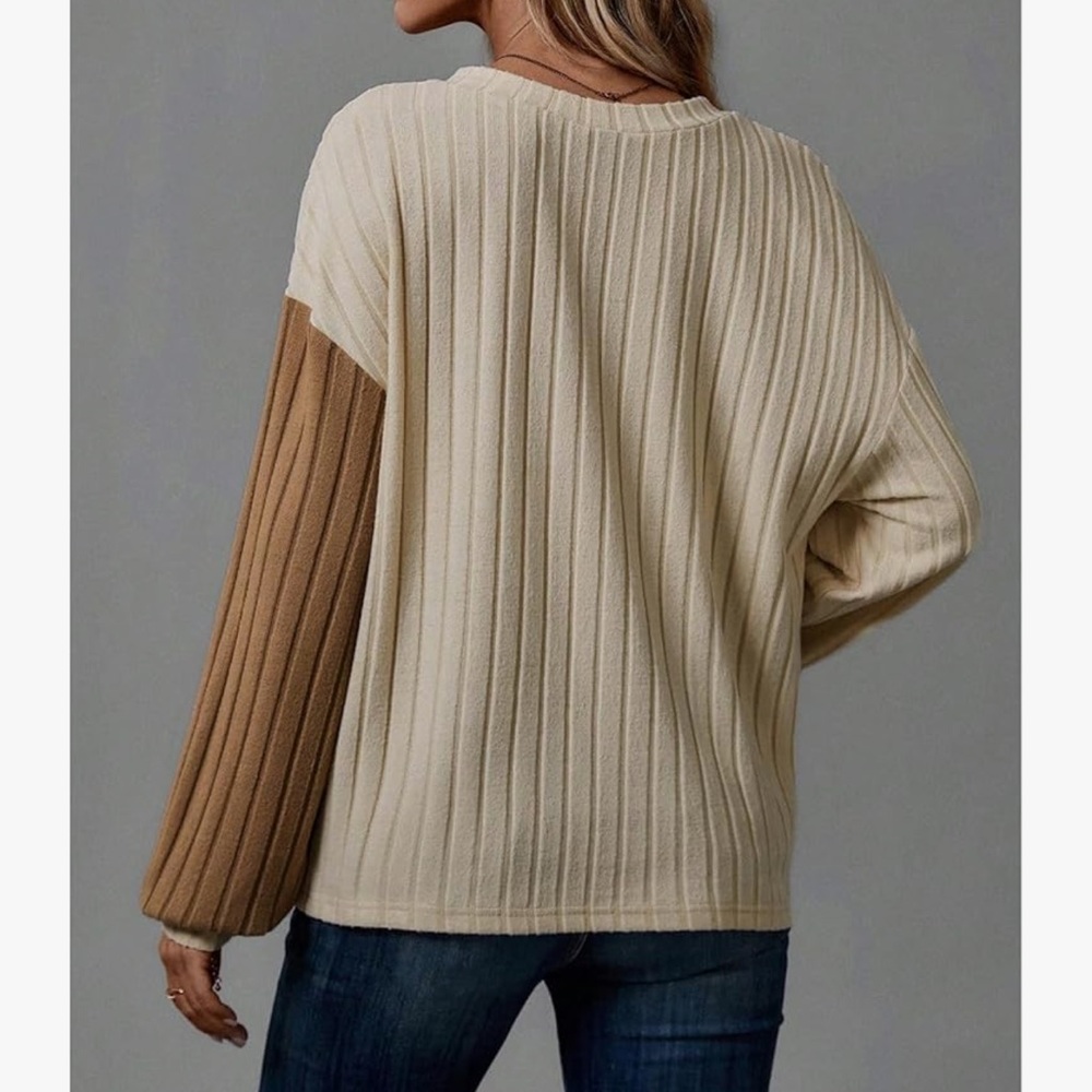 Colorblock V-Neck Sweater - Picture 2 of 2